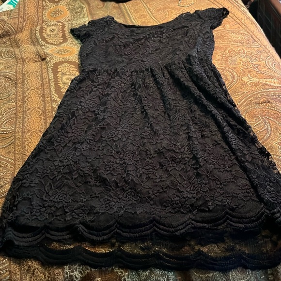 Simple black summer dress - Picture 6 of 6